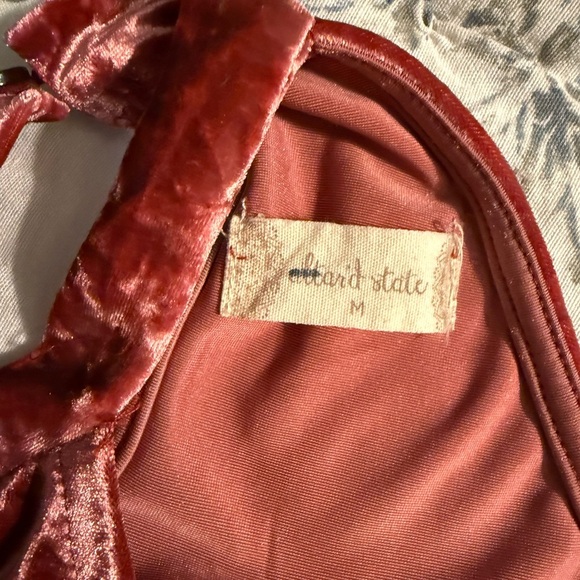 altar'd state Rose Pink Crushed Velvet Embroidered Halter Top Blouse Tunic Small - Picture 9 of 9